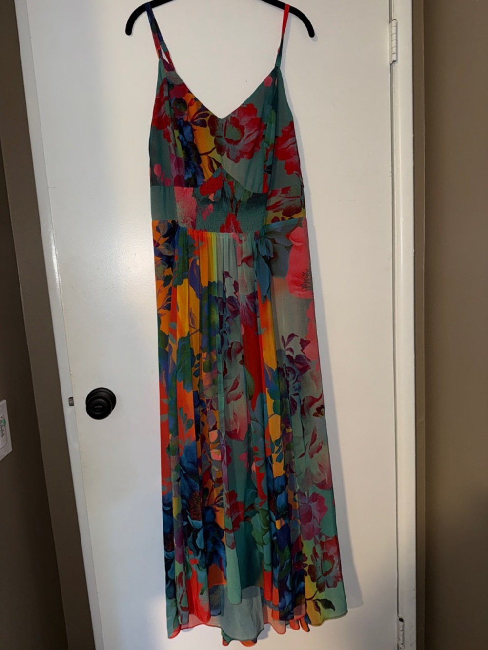 City Chic Hi-Low Floral Maxi Dress - Picture 2 of 7